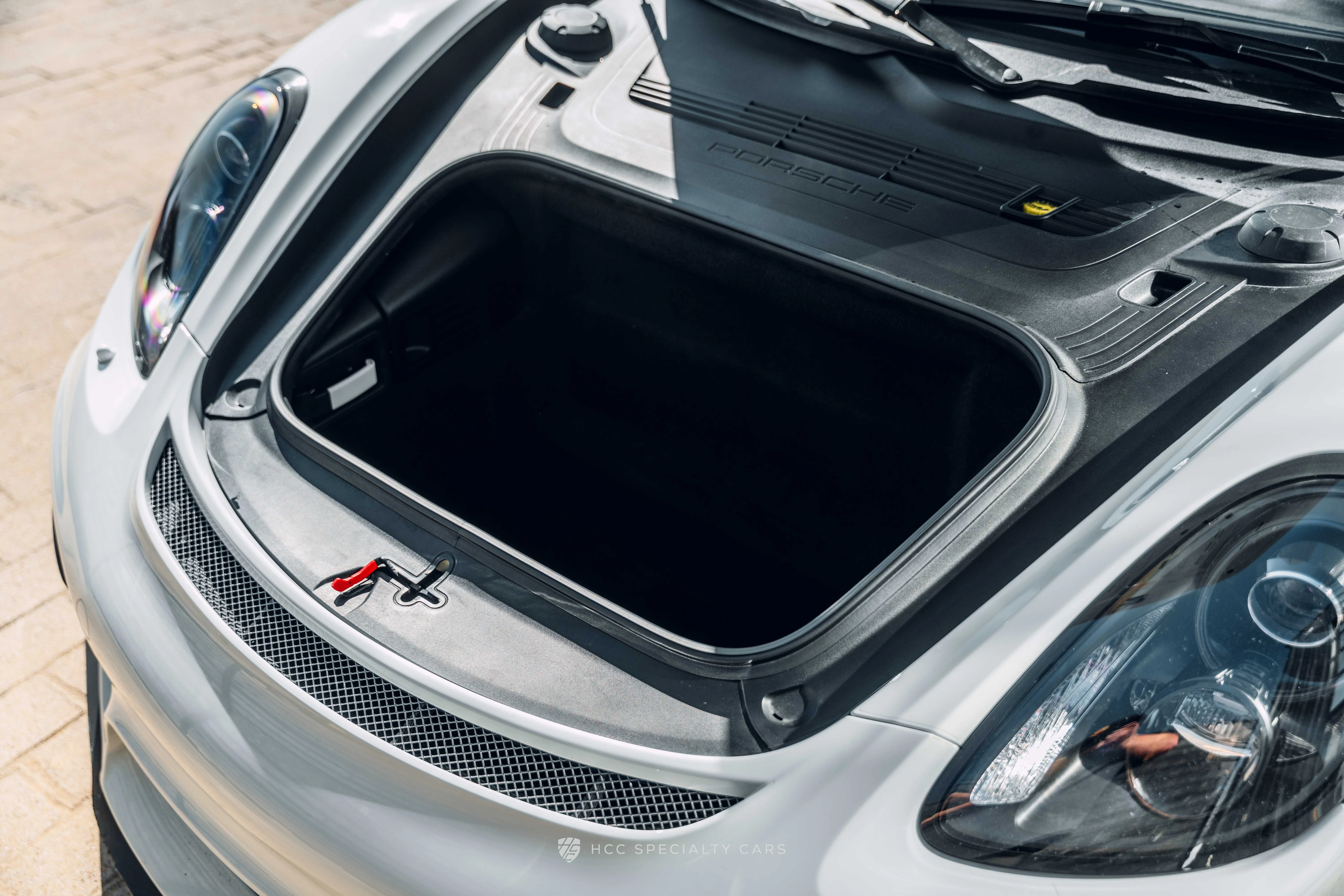2016 Porsche Cayman GT4 - Photo 6