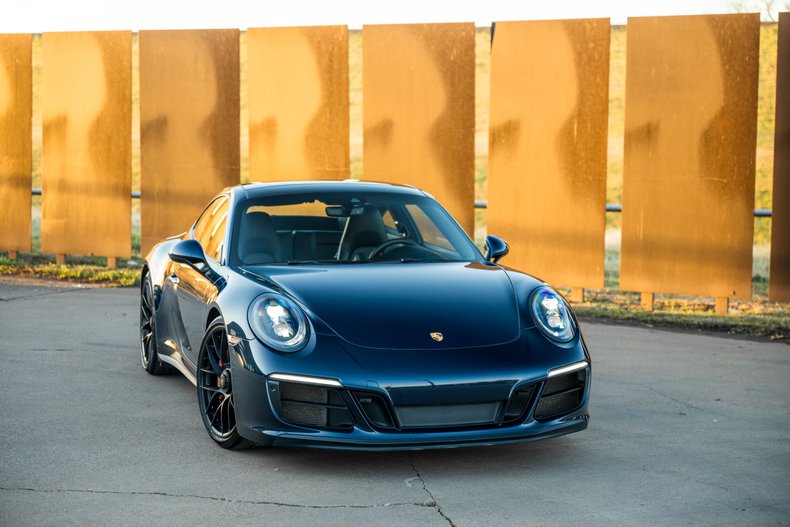 For Sale 2019 Porsche 911