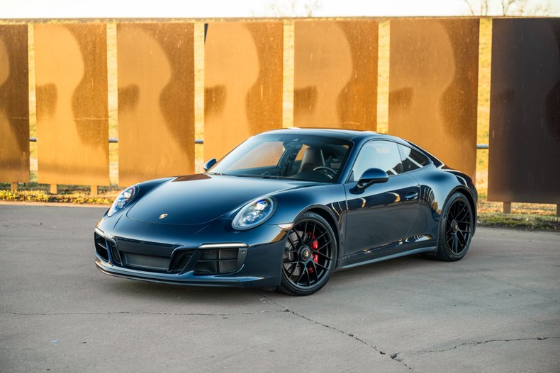 For Sale 2019 Porsche 911