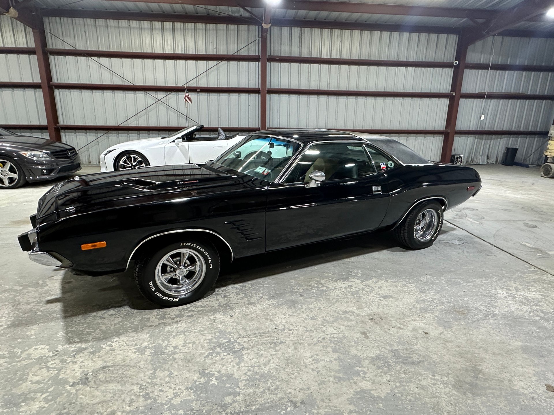 1973 Dodge Challenger | American Muscle CarZ