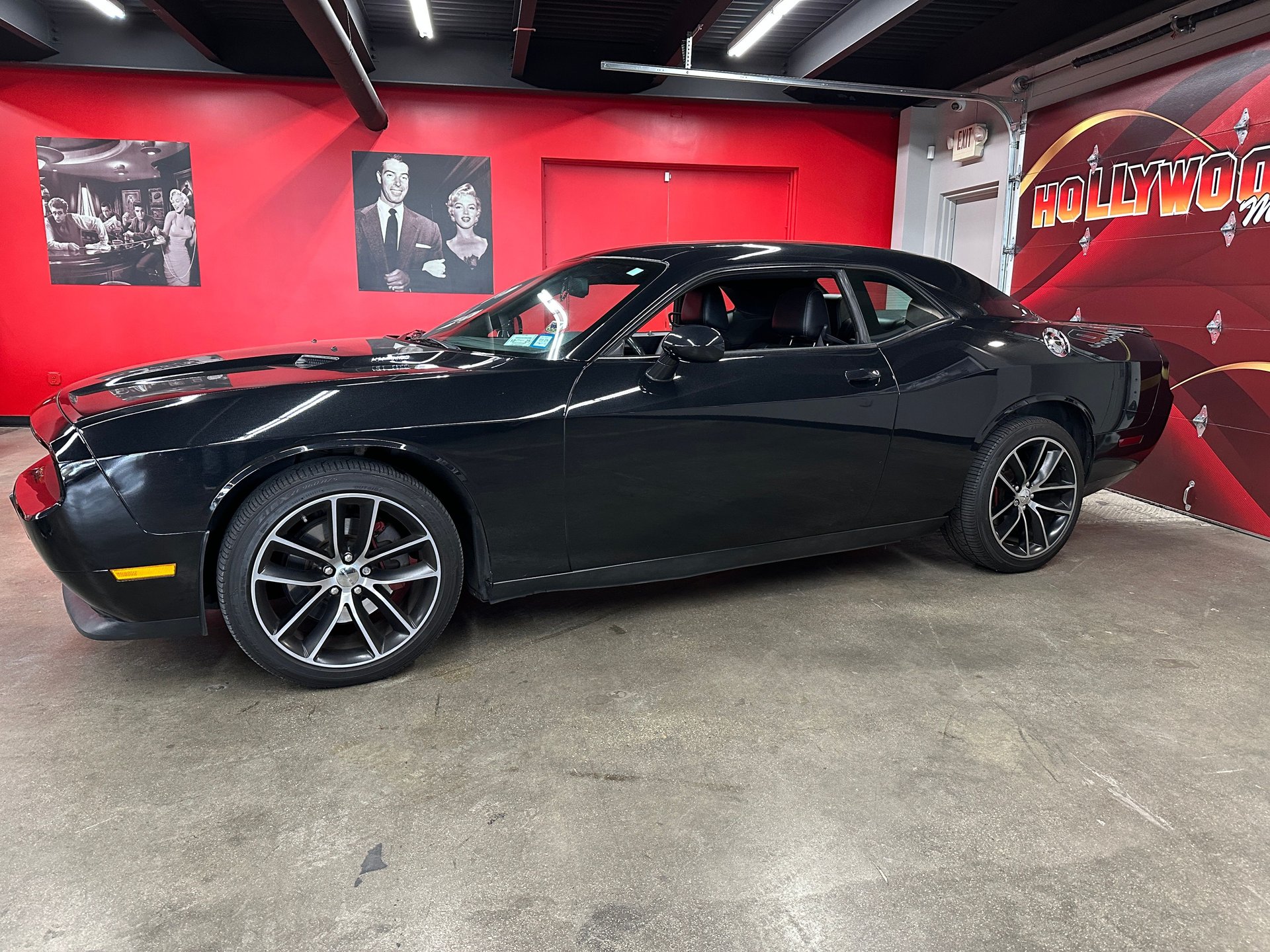 2014 Dodge Challenger | American Muscle CarZ