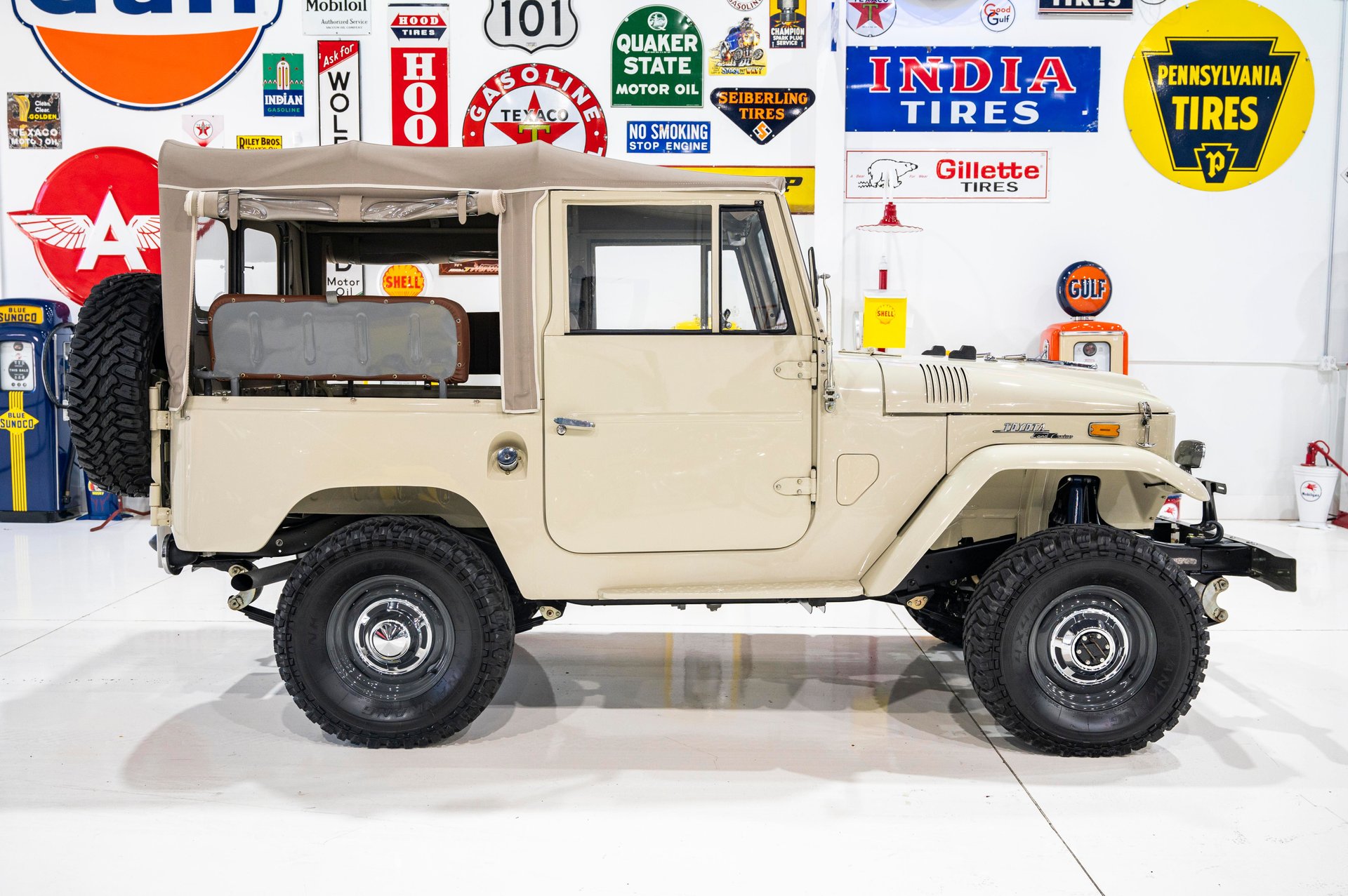 For Sale 1971 Toyota FJ40