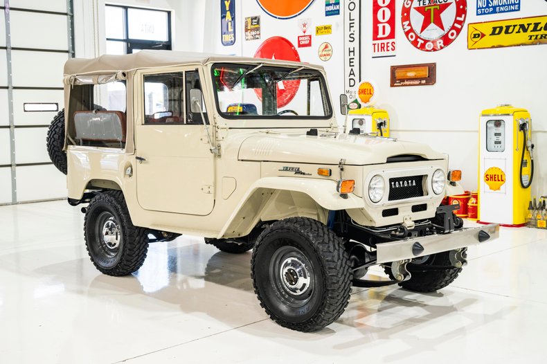 For Sale 1971 Toyota FJ40