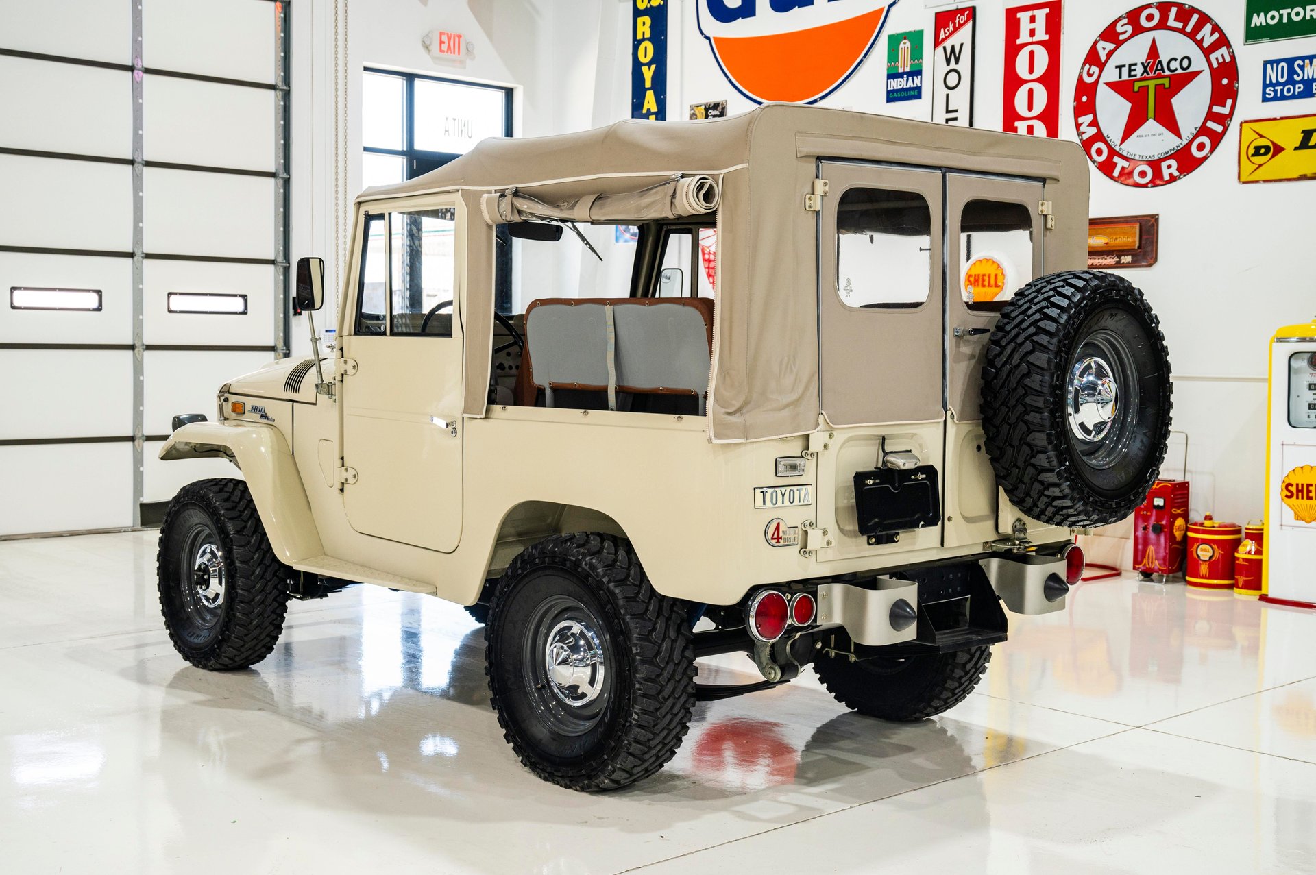 For Sale 1971 Toyota FJ40