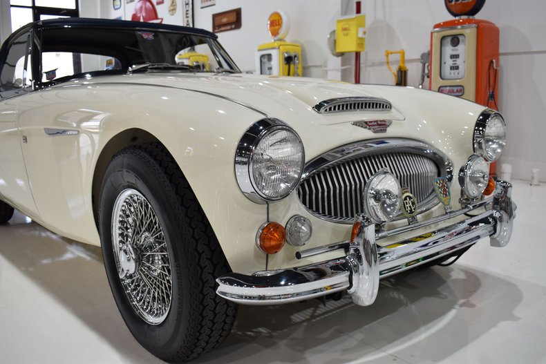 For Sale 1966 Austin-Healey 3000 MKIII