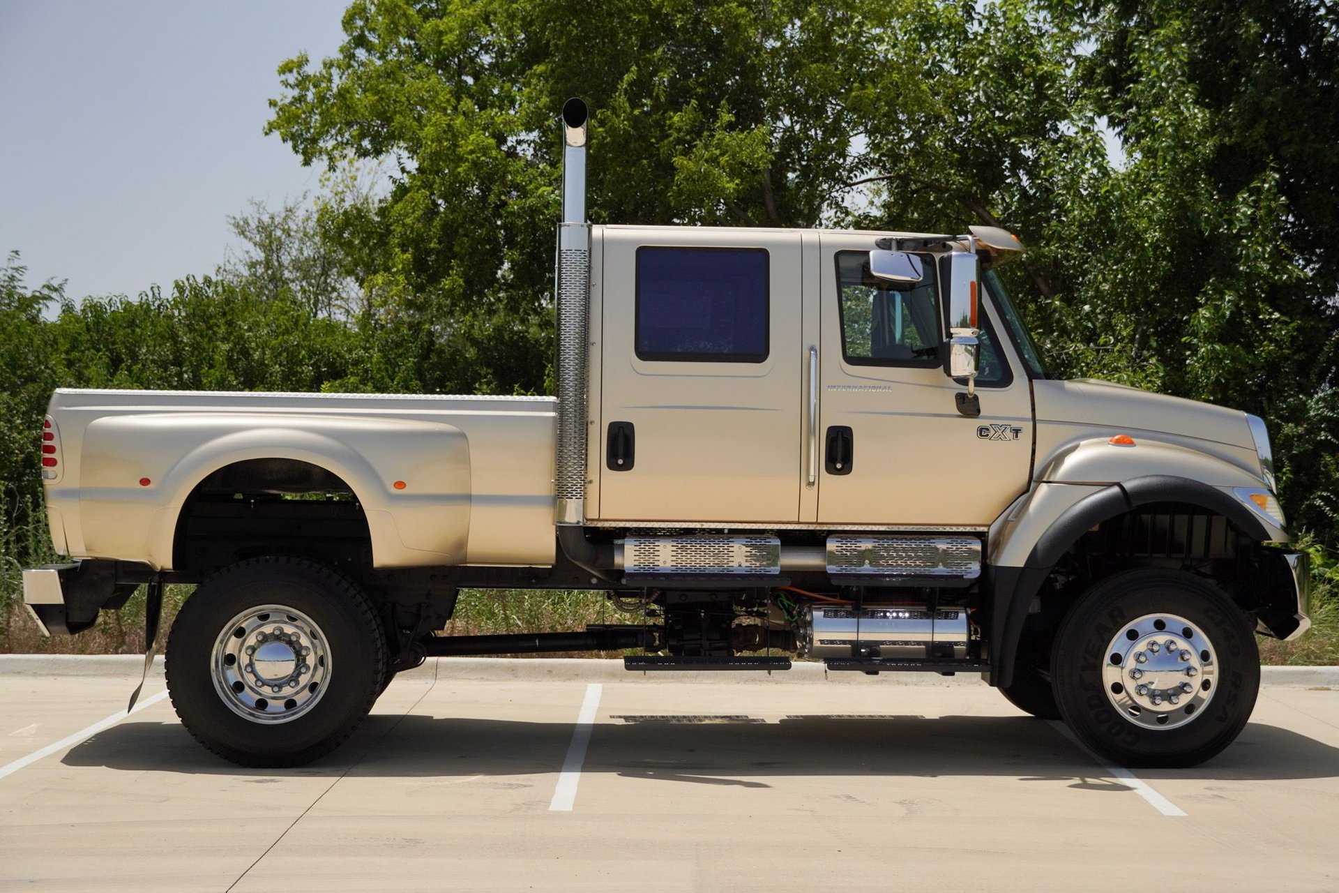 For Sale 2006 International 7400 SR525 CXT 4X4