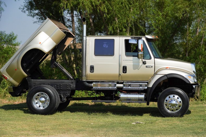 For Sale 2006 International 7400 SR525 CXT 4X4