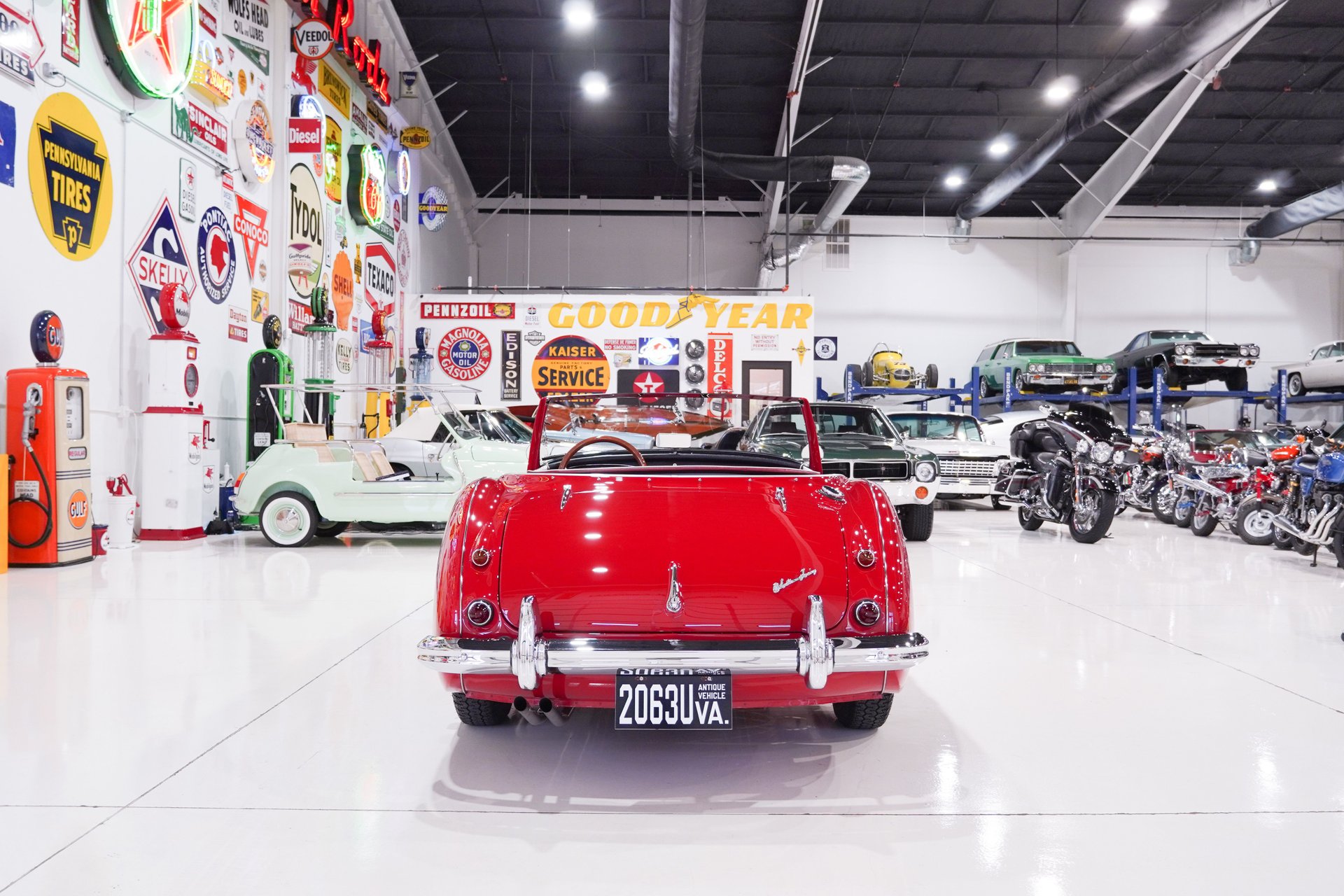 For Sale 1957 Austin-Healey 100-6 BN4 Convertible FULLY RESTORED