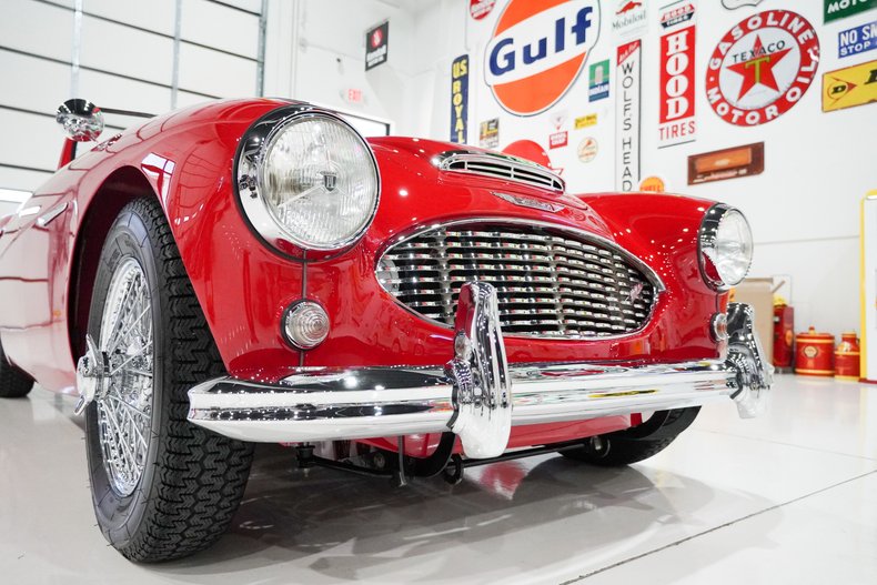 For Sale 1957 Austin-Healey 100-6 BN4 Convertible FULLY RESTORED