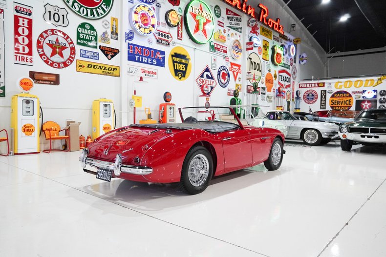 For Sale 1957 Austin-Healey 100-6 BN4 Convertible FULLY RESTORED