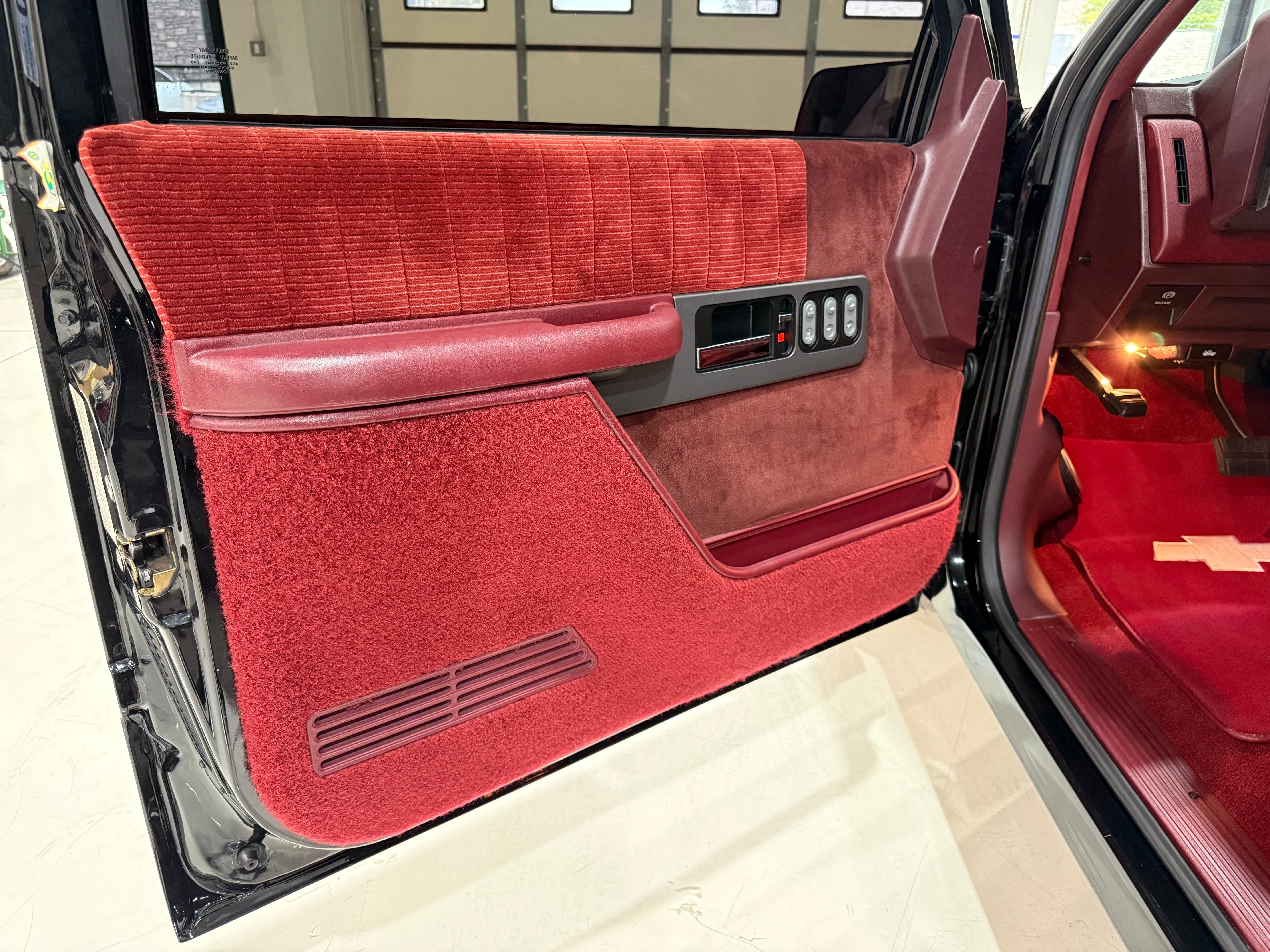 1990 Chevrolet GMT400 - Photo 13