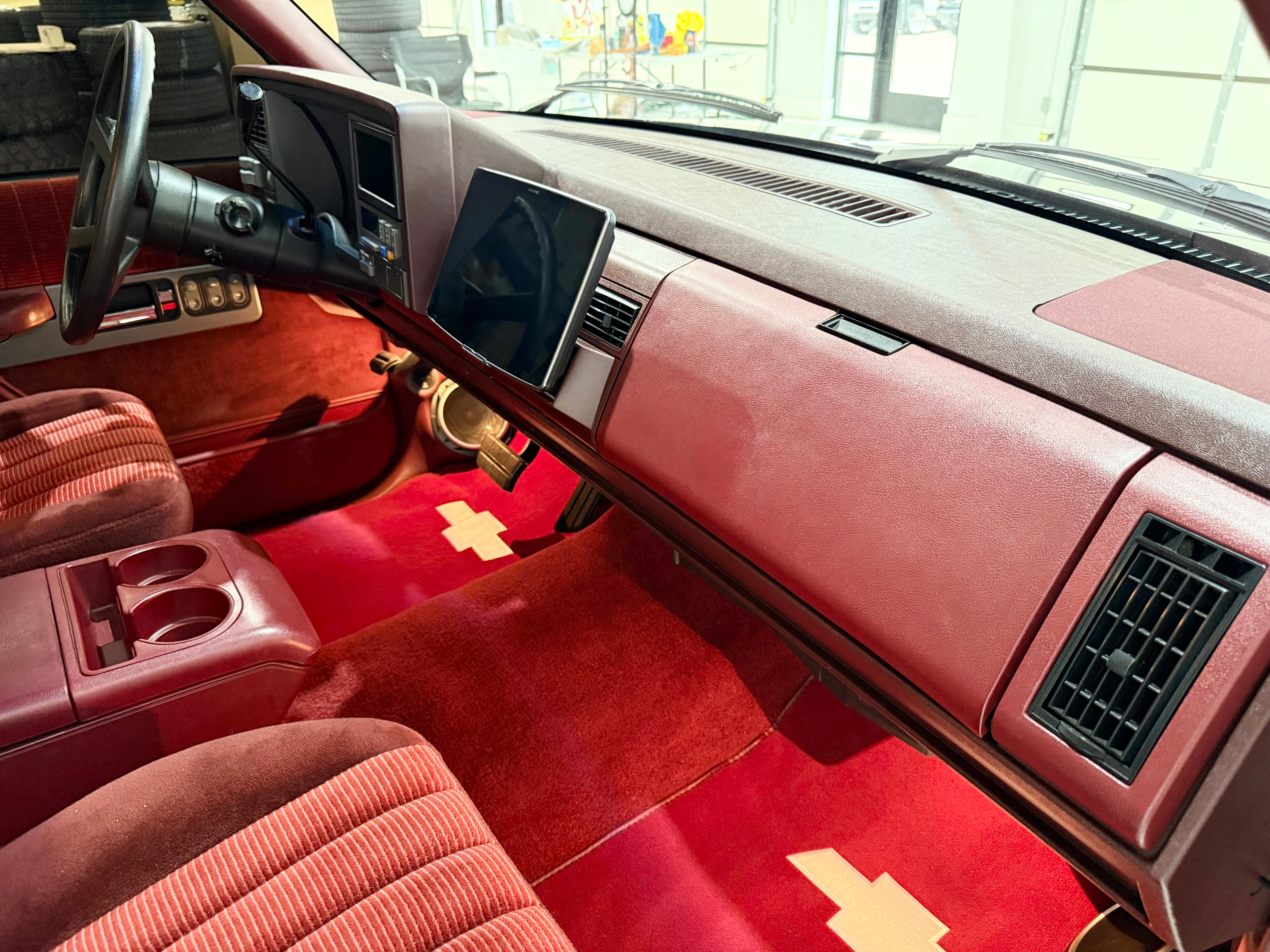 1990 Chevrolet GMT400 - Photo 27