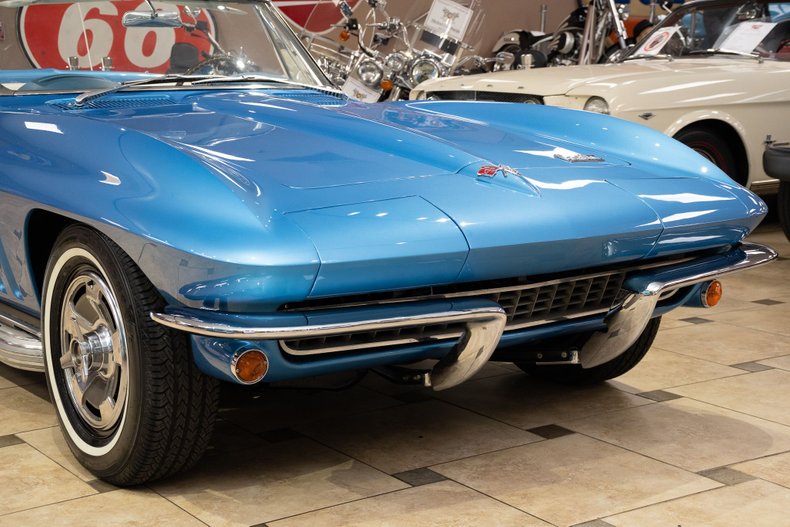 1966 chevrolet corvette both tops