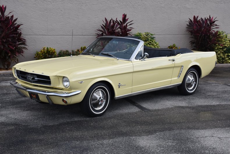 1965 ford mustang