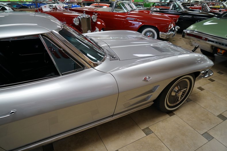 1963 chevrolet corvette split window