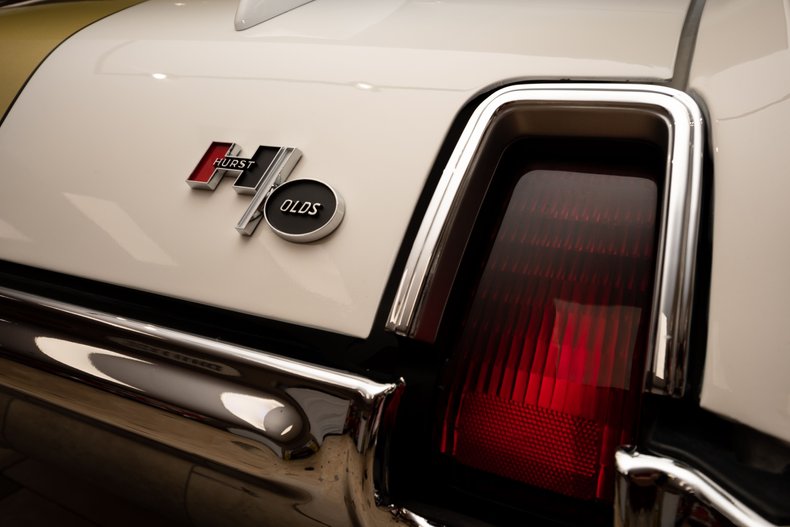 1969 oldsmobile 442 hurst olds