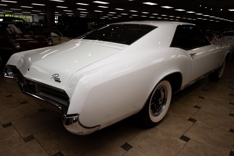 1966 buick riviera gs
