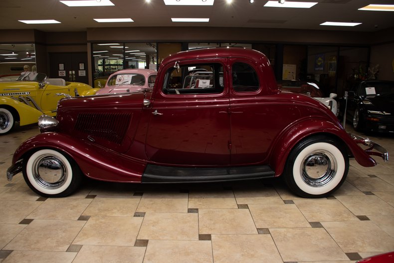 1933 Ford Model B | Ideal Classic Cars LLC