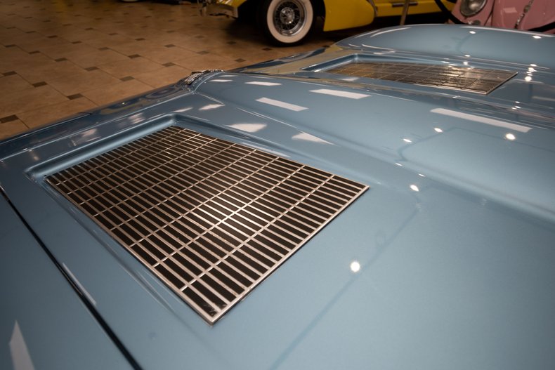 1963 chevrolet corvette split window