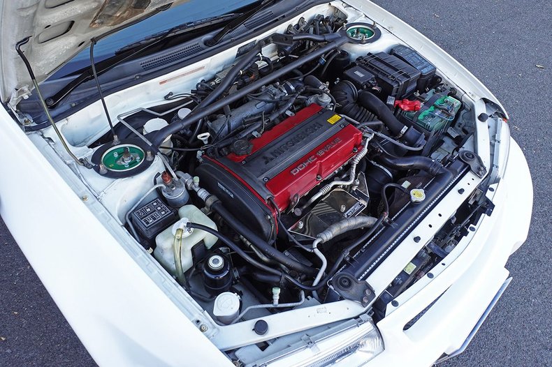 1998 Mitsubishi Lancer Engine