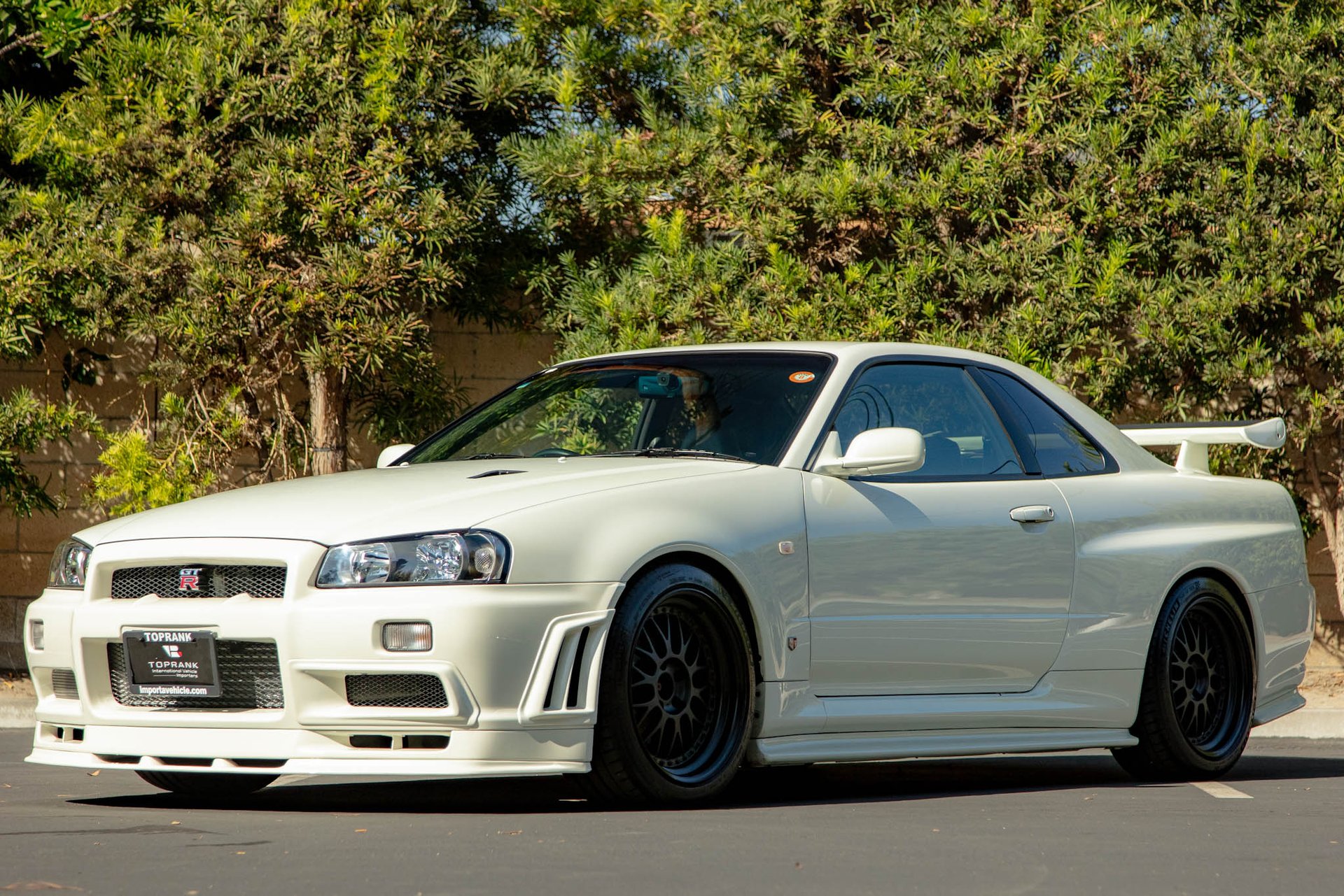 2000 Nissan Skyline