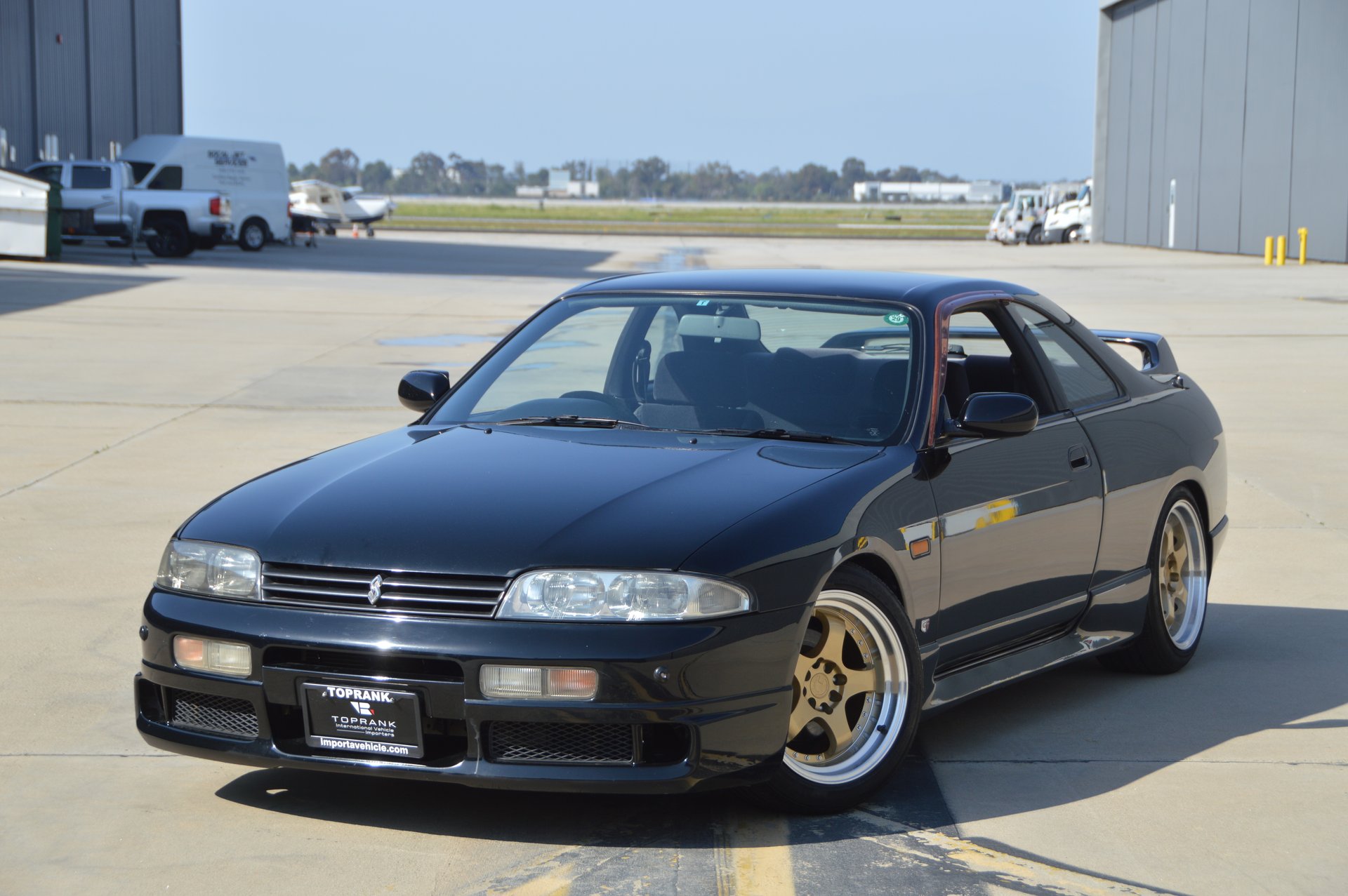 1994 Nissan Skyline | Toprank Importers