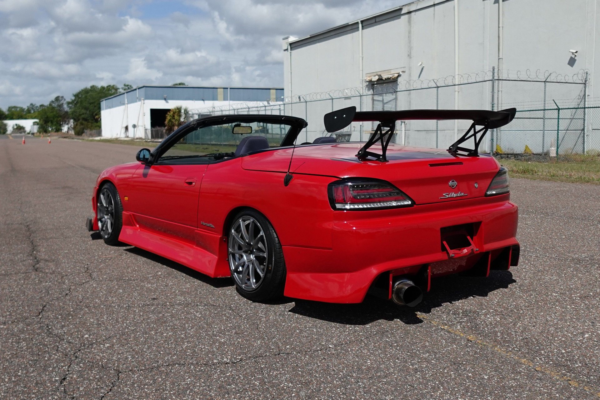 2000 Nissan Silvia S15 Varietta Spec R Swap | JDM SuperMotors