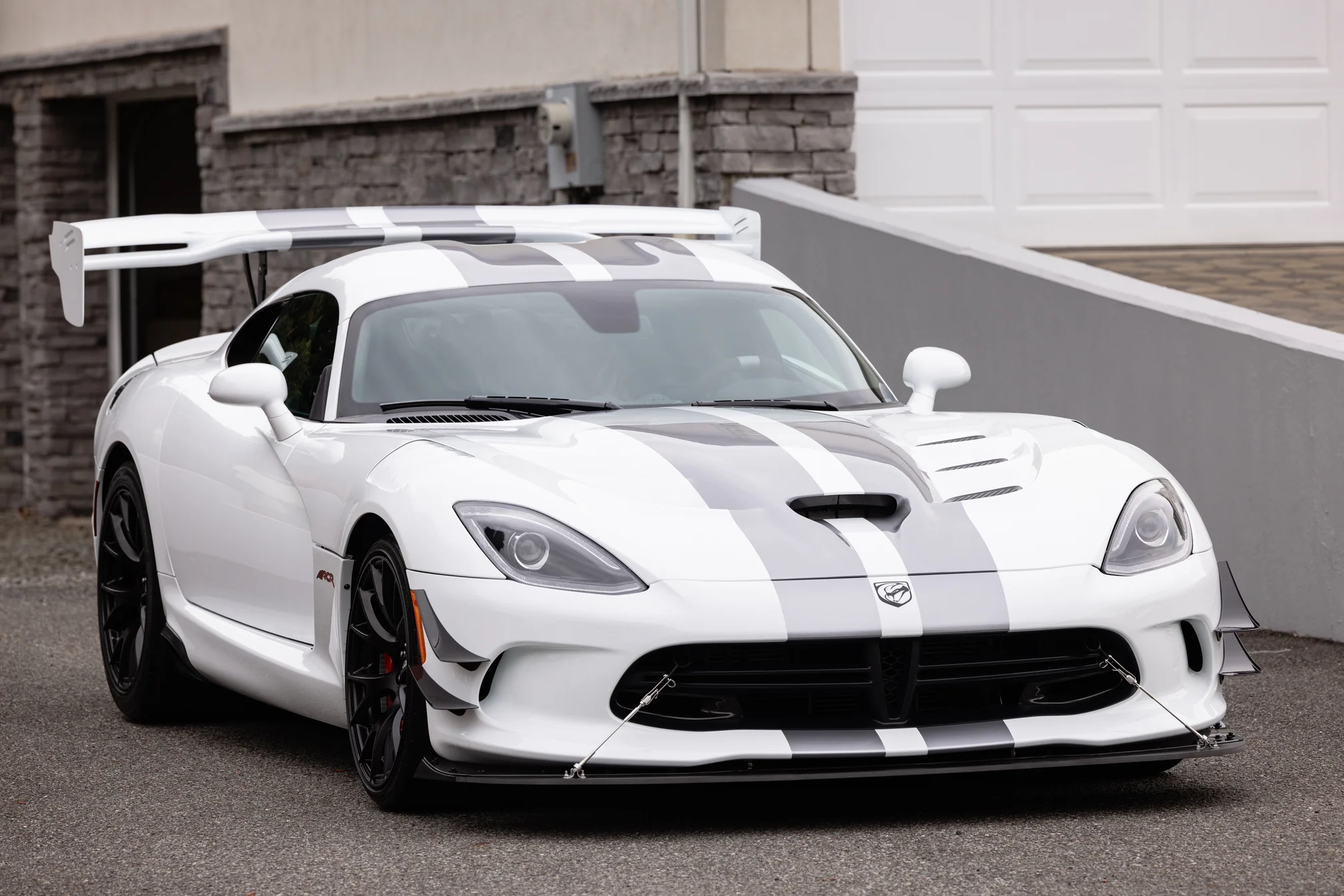 2017 Dodge Viper ACR - Photo 11