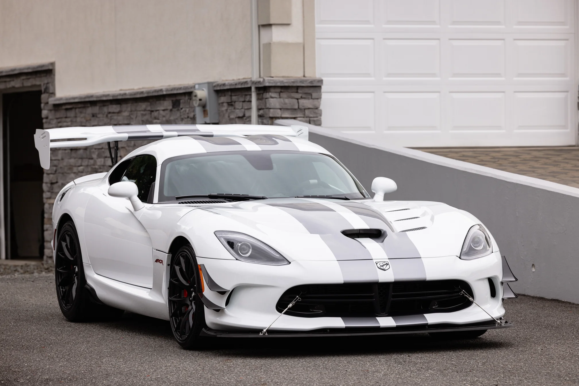 2017 Dodge Viper ACR - Photo 9