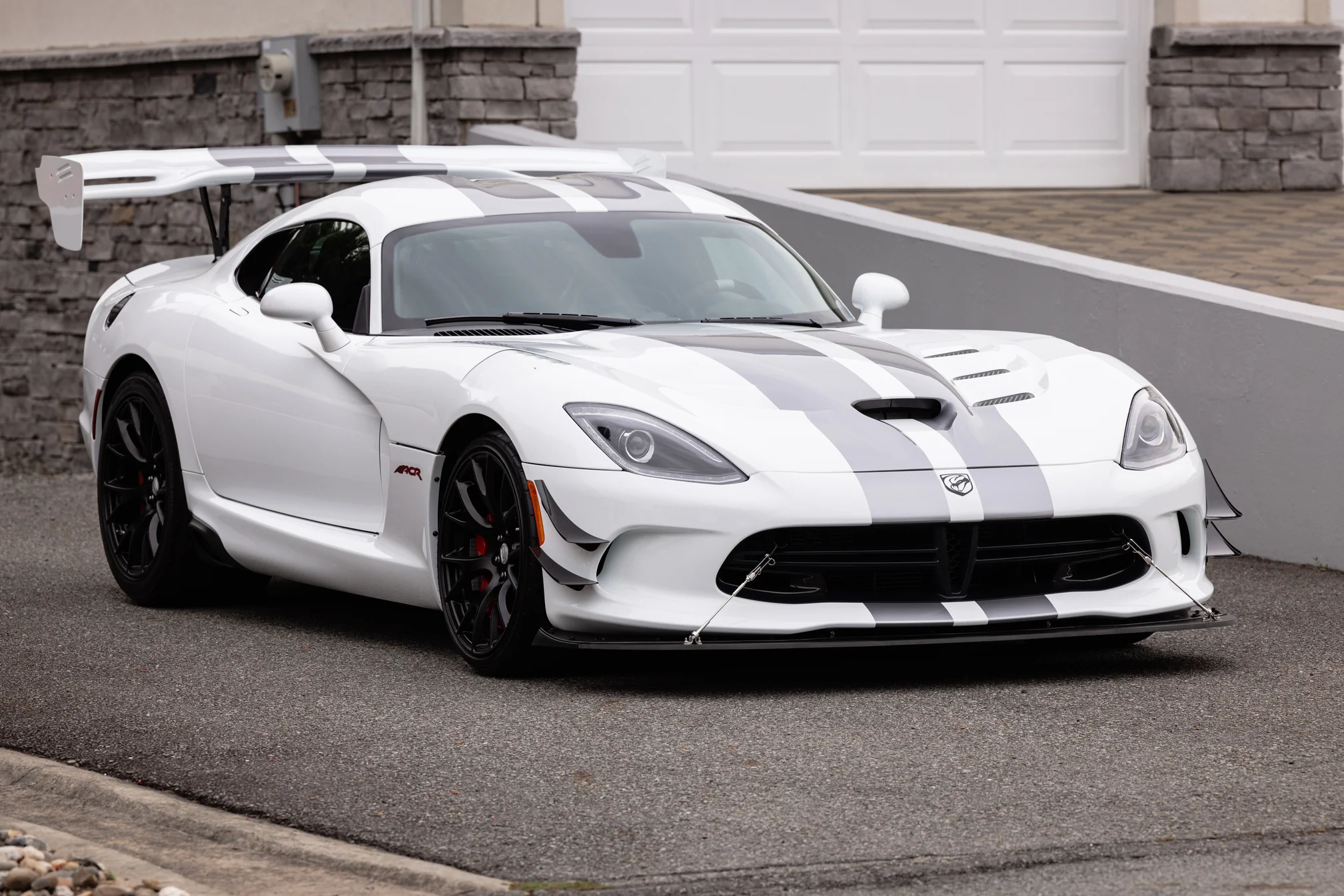 2017 Dodge Viper ACR - Photo 8
