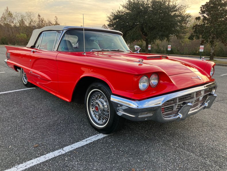 1960 Ford Thunderbird