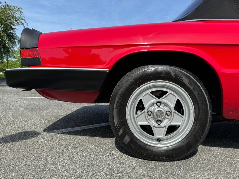 1984 Alfa Romeo Veloce spyder