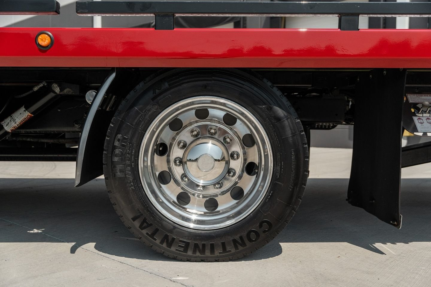 2018 International ROLLBACK | King of Cars and Trucks