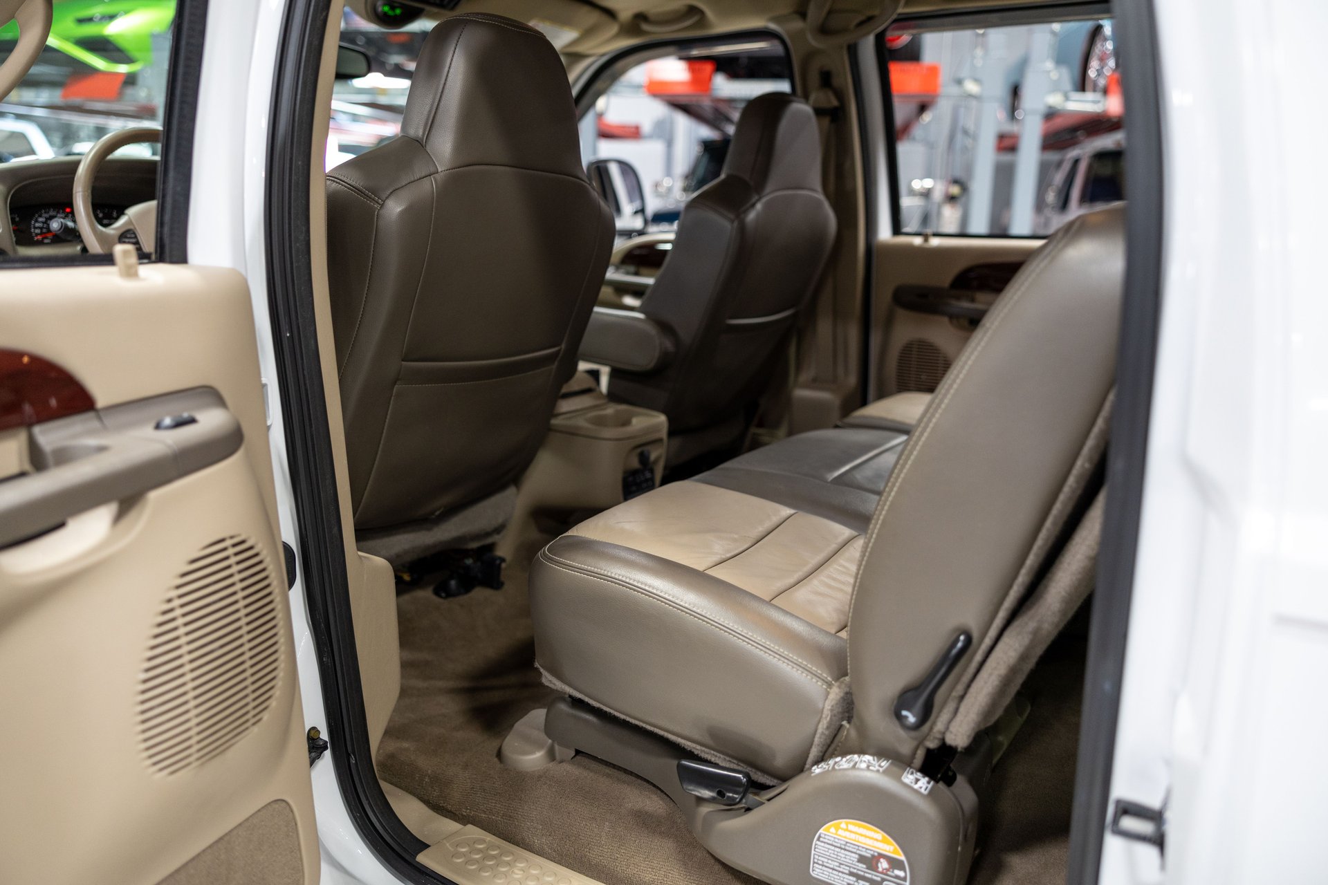 2004 Ford Excursion | King of Cars and Trucks
