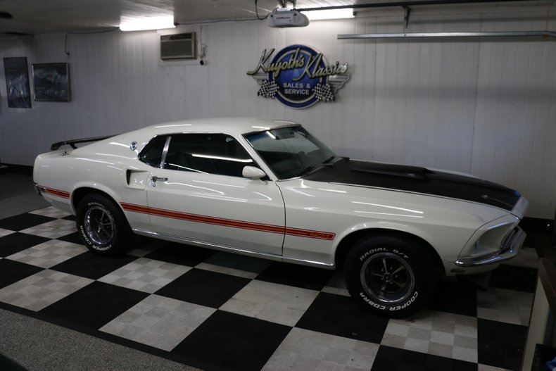 1969 Ford Mustang Fastback 35
