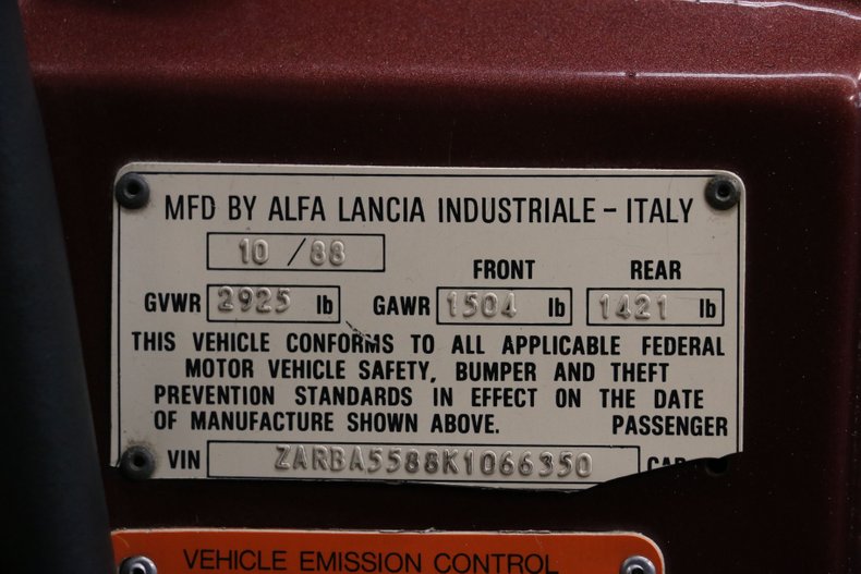 1989 Alfa Romeo Spider Veloce 35