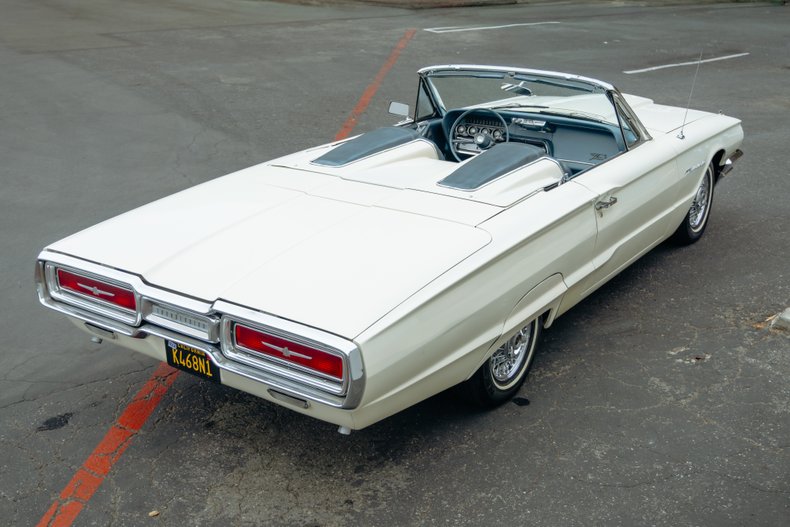 1964 Ford Thunderbird