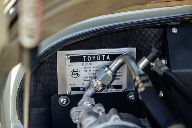 1969 Toyota FJ 40 24