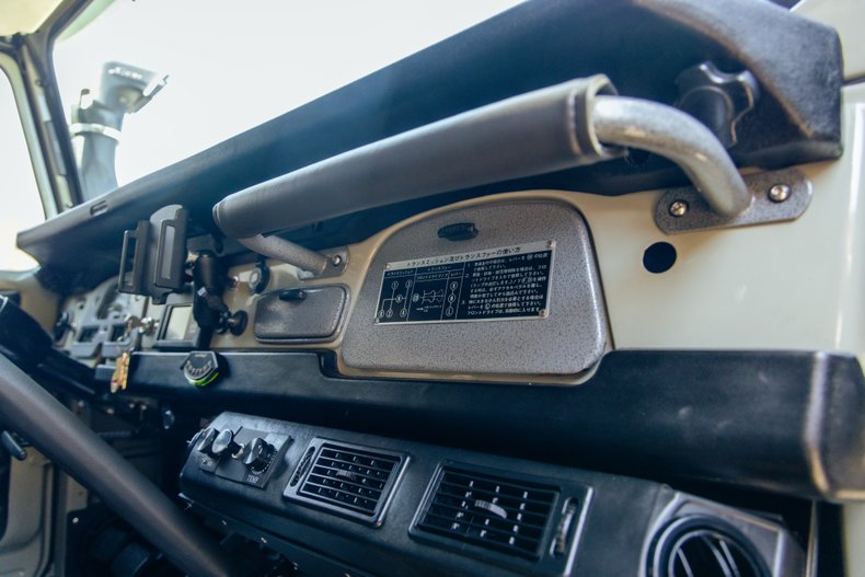 1969 Toyota FJ 40 90