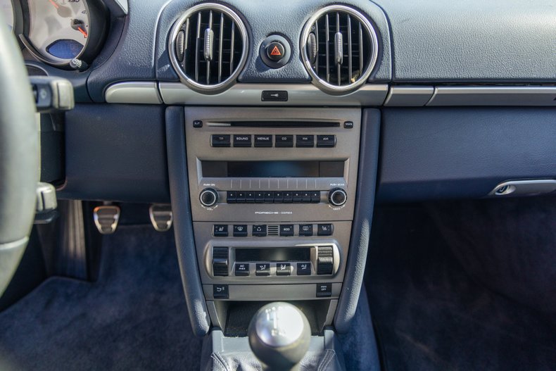 2006 Porsche Cayman S 11