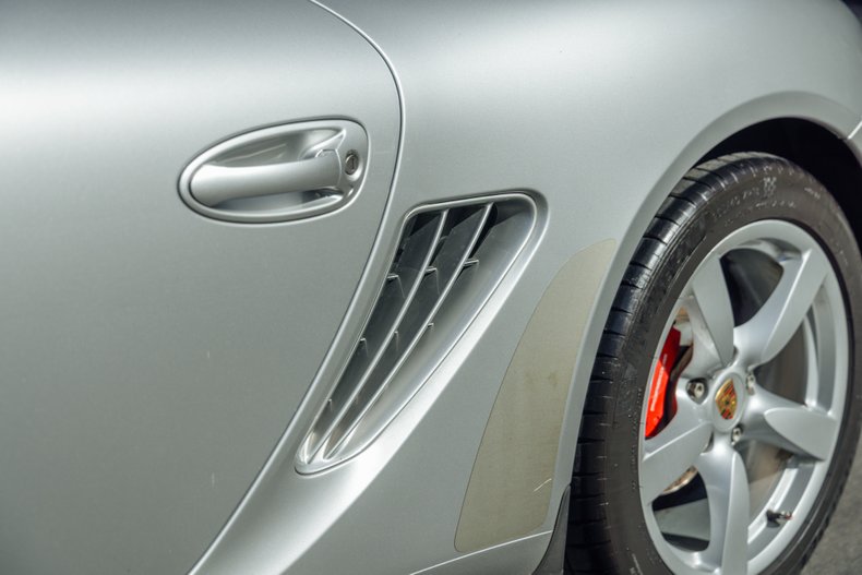 2006 Porsche Cayman S 47