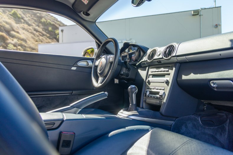 2006 Porsche Cayman S 53