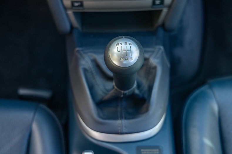 2006 Porsche Cayman S 69