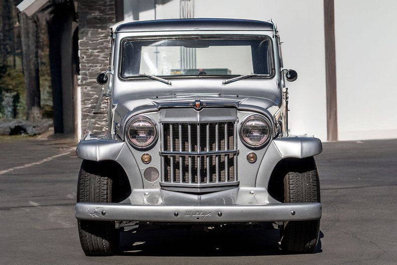 1962 Willys Wagoneer 104