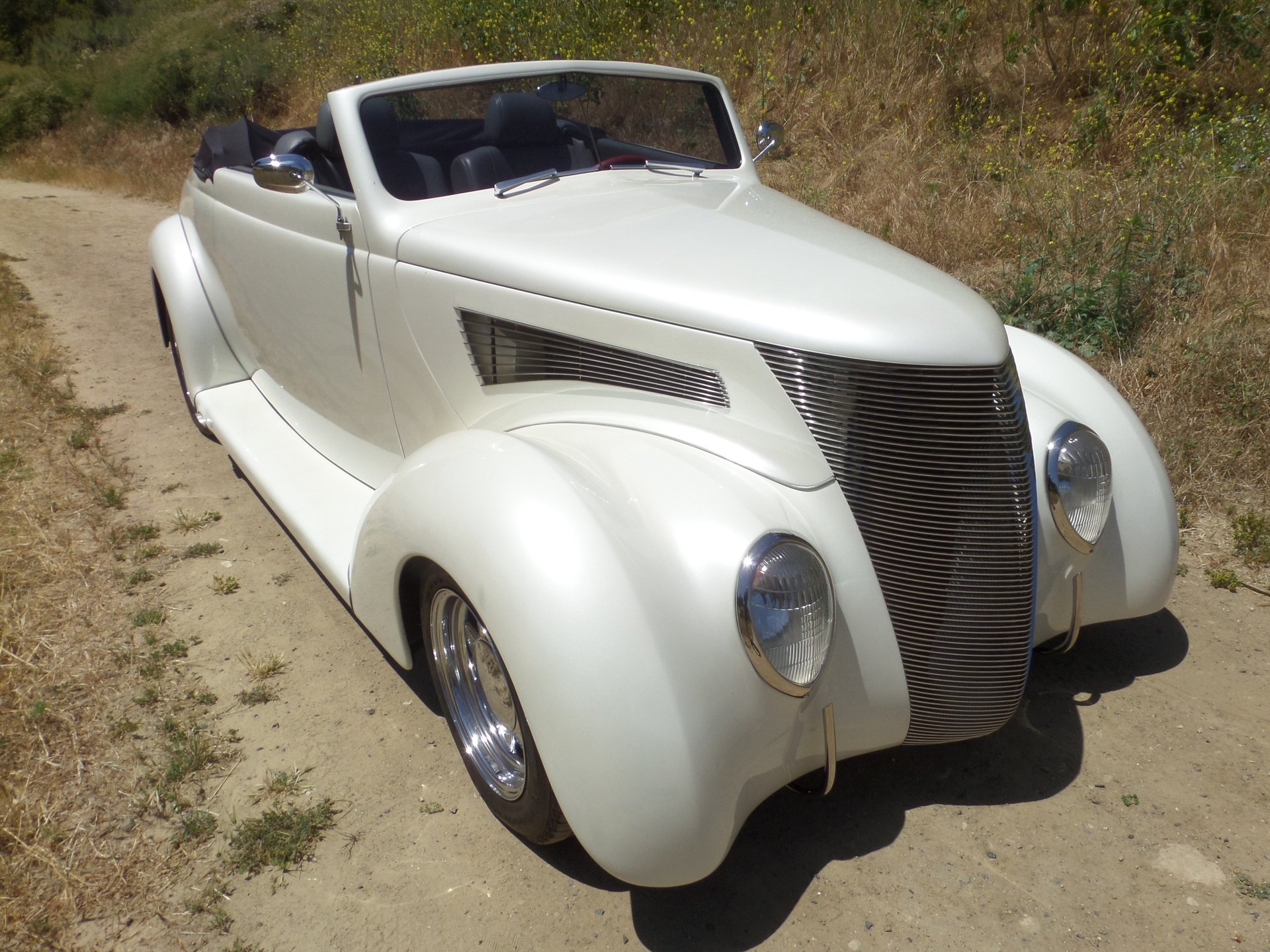 1937 ford cabriolet