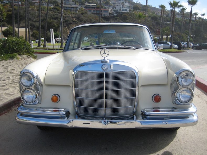 1967 Mercedes-Benz 250SE