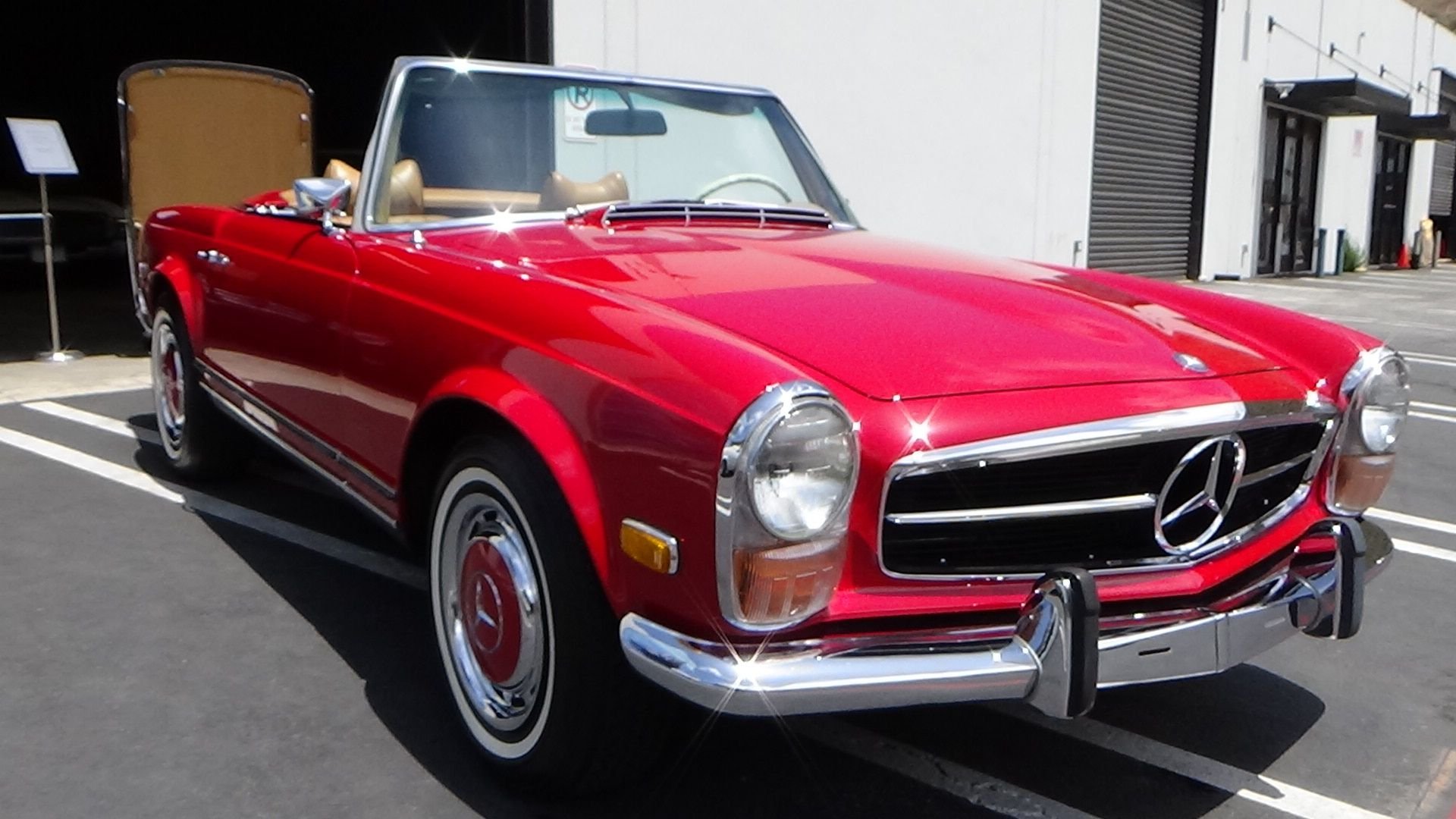 1971 Mercedes-Benz 280SL | Laguna Classic Cars & Automotive Art