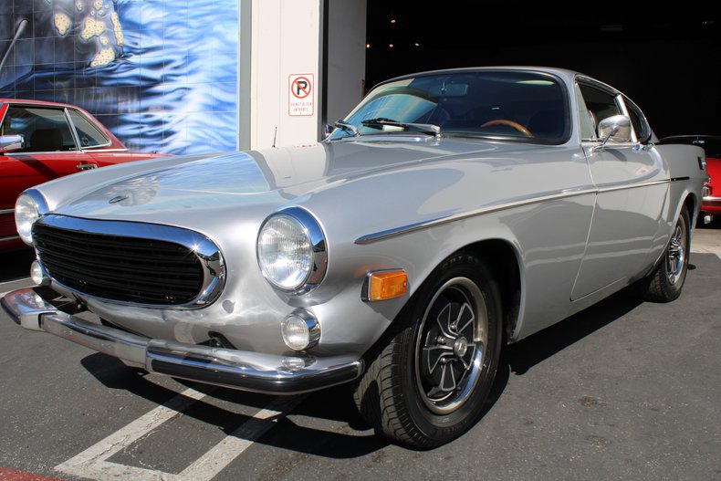 1971 Volvo P1800