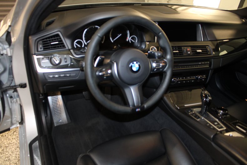 2016 BMW 550I 5