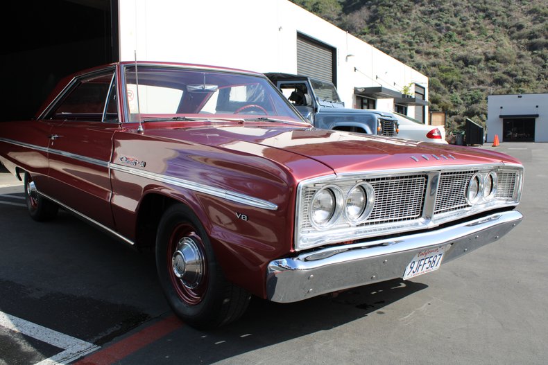 1966 Dodge Coronet 4